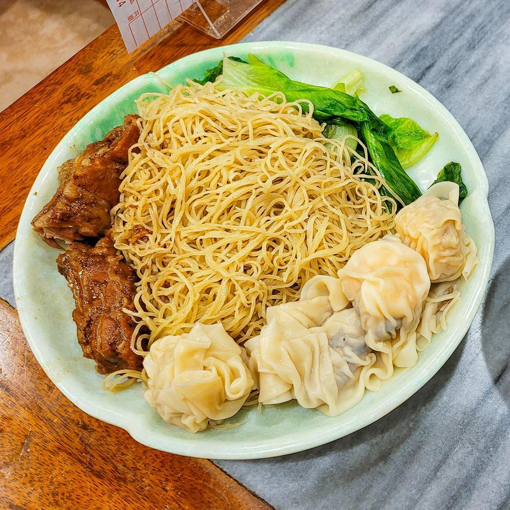 Photo de Kwan Kee Bamboo Noodles 1